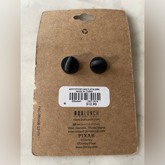 NWT Disney Toy Story multi-scene Enamel Pin - Picture 2 of 5